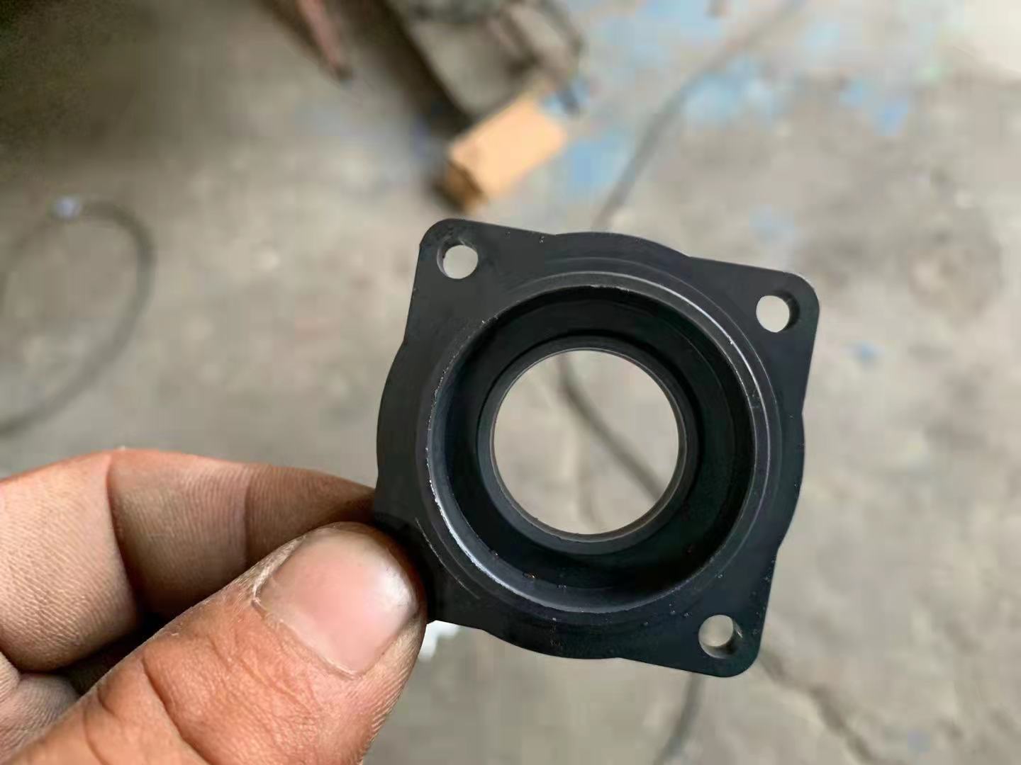 干冰清洗機除毛刺的原理，以及性能實現(xiàn)